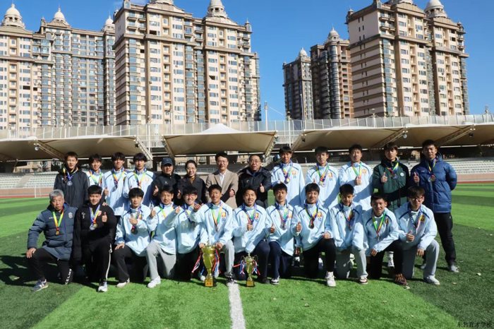 市赛摘银,省赛夺铜:育才健儿载誉而归